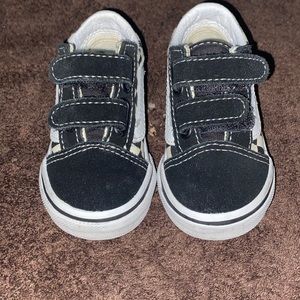 Toddler Vans Size 4.5